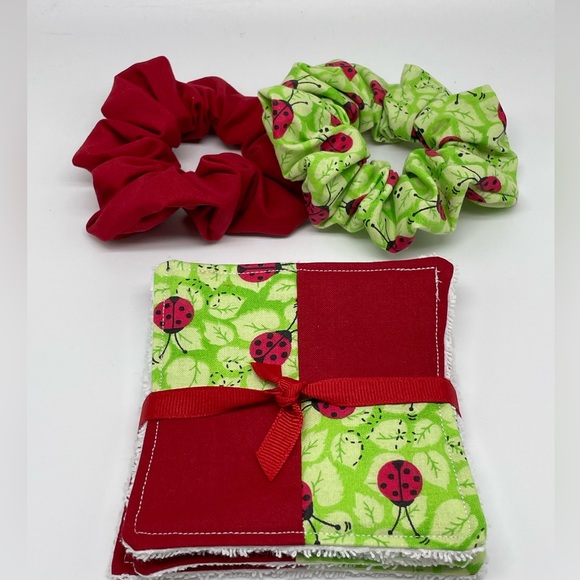 Gift Set for Her / Handmade Ladybug Gift / Makeup Pads and Scrunchies - Picture 2 of 5